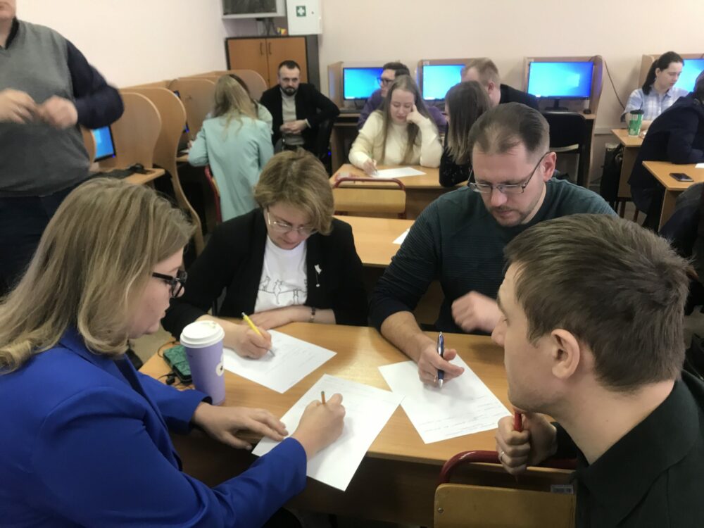 Магистранты управленческих программ испытали себя на&nbsp;тренажере