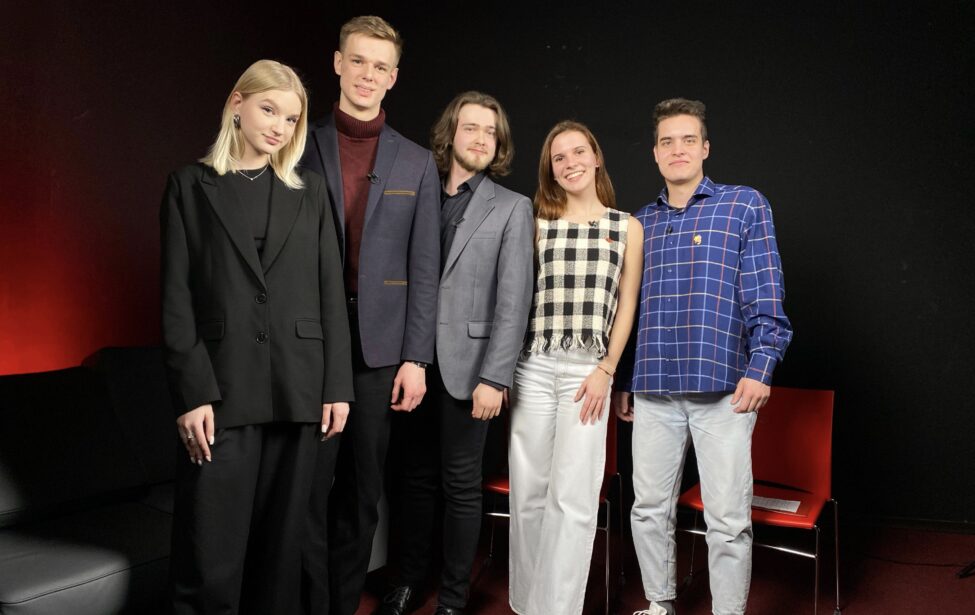 Новый выпуск подкаста &laquo;Красный стул&raquo; посвящен театральному искусству