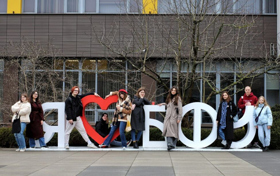 В&nbsp;Калининград приехали 10 студентов Московского городского