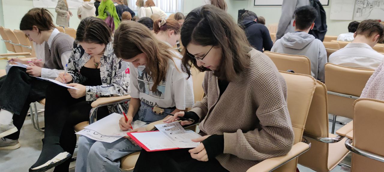 image-04-04-23-11-44-7