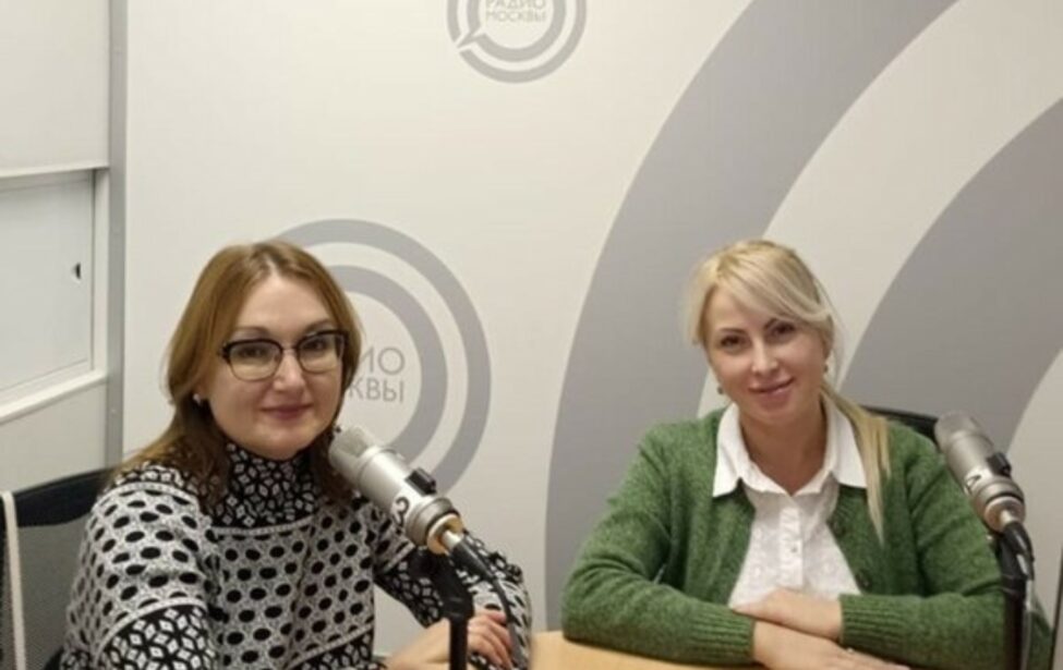 На «Радио Москвы» обсудили пилотный проект обучения 11-классников