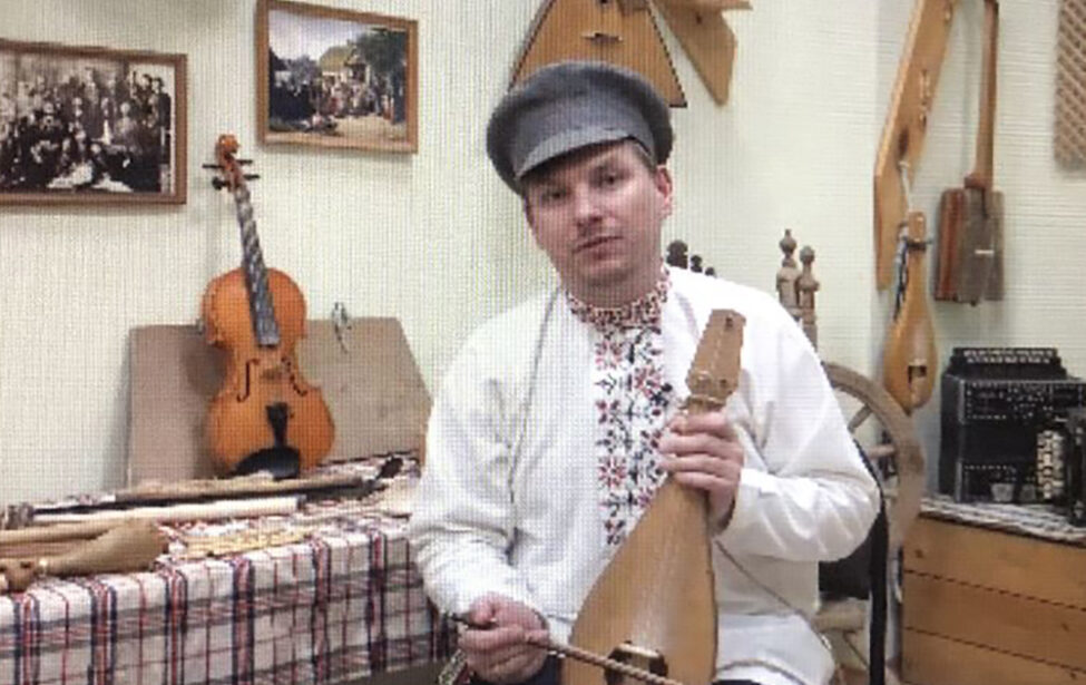 Занятие &laquo;Живые струны души&raquo; преподавателей ИКИ для онлайн-школы в&nbsp;Марокко