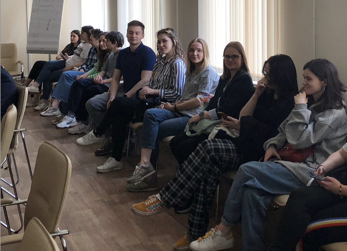 Снимок экрана 2023-04-16 в 18.59.36