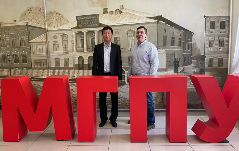 Встреча с&nbsp;представителями China Education Huanya Education Technology Development