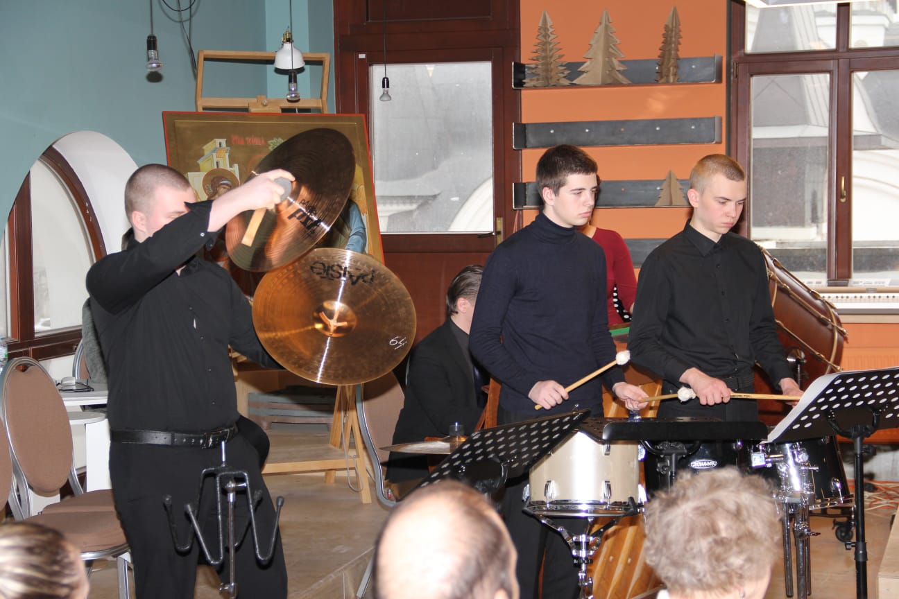 fb59c11e-cd8b-4530-8994-b41fa408ee50