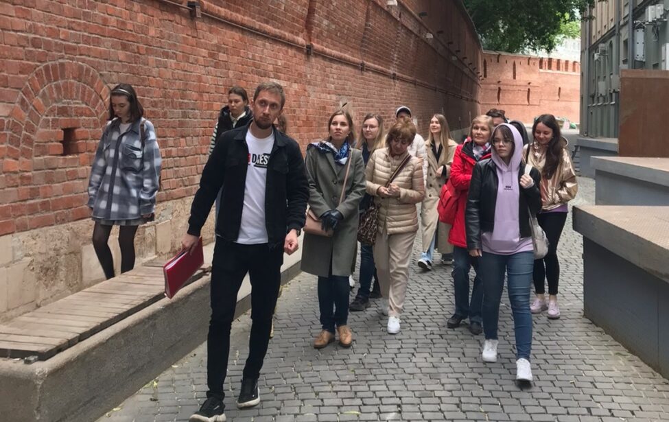 Студенты ИИЯ на экскурсии «Москва итальянская: древность и современность»