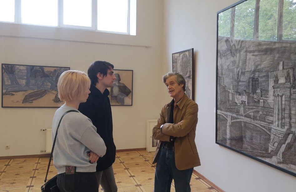 Студенты ИКИ посетили выставку Алексея Суховецкого в Академии художеств