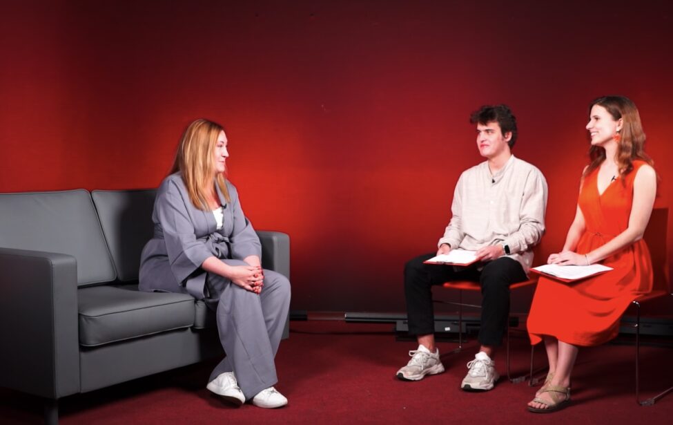 Новый выпуск подкаста &laquo;Красный стул&raquo; расскажет о&nbsp;финансовой грамотности