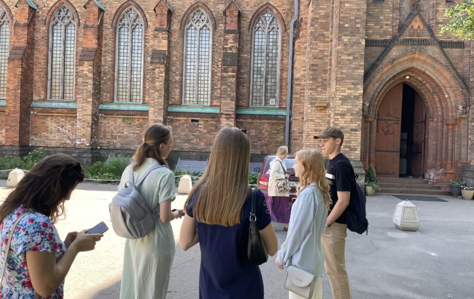 Город как учебник: изучаем английскую архитектуру в&nbsp;Москве