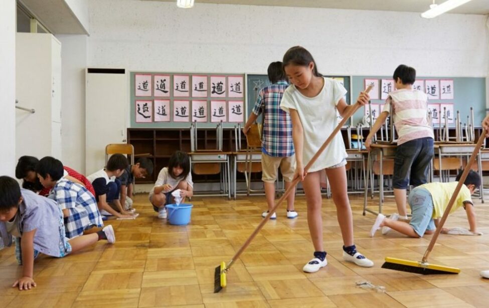 «РГ»: что изменит в школах законопроект о трудовом воспитании