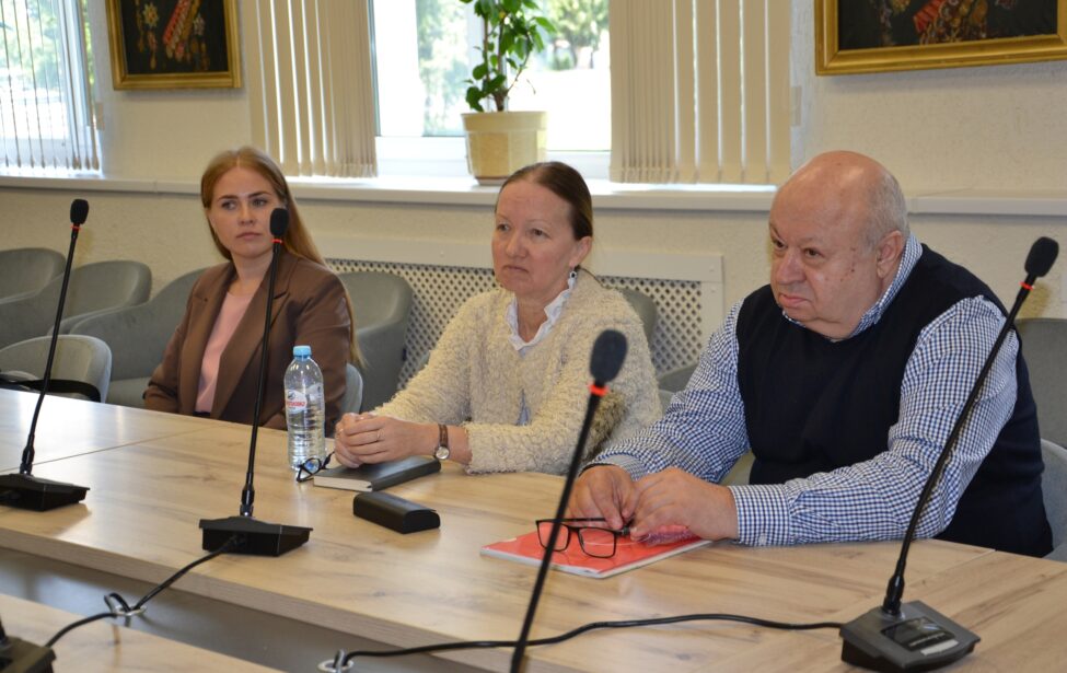 Профессора ИГН рассказали о&nbsp;курсе &laquo;Великие книги&raquo; на&nbsp;форуме о&nbsp;Курской битве