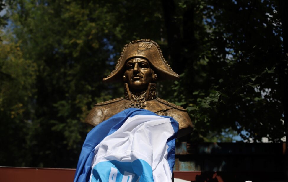 Волонтеры МГПУ на церемонии открытия памятника Фёдору Ушакову