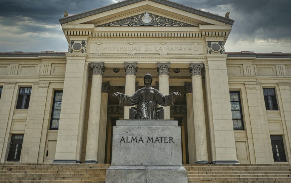 Сотрудничество с&nbsp;Гаванским университетом