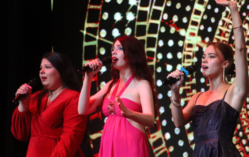 Концерт, посвященный Дню рождения ИИЯ