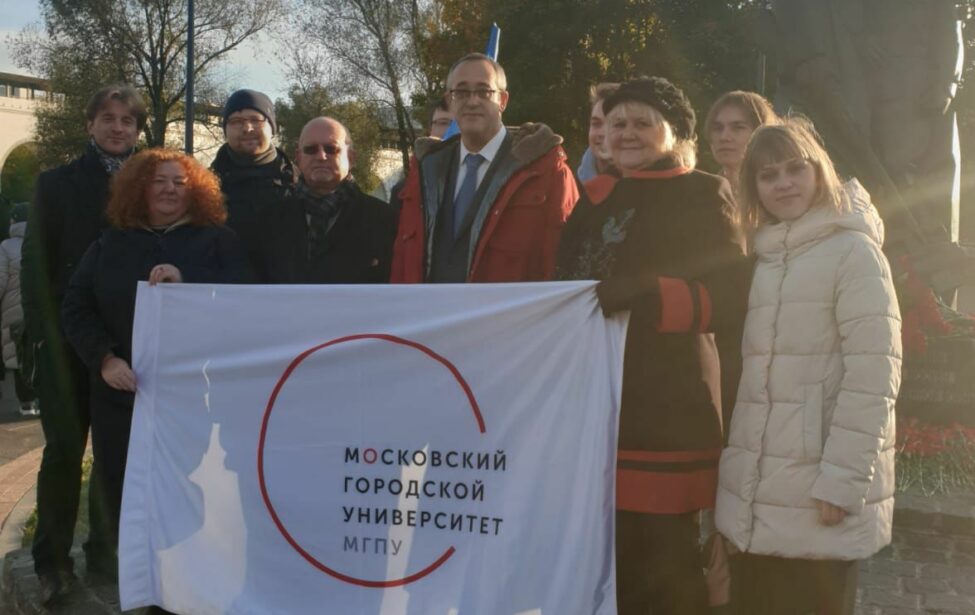 По&nbsp;зову сердца, на&nbsp;защиту Родины