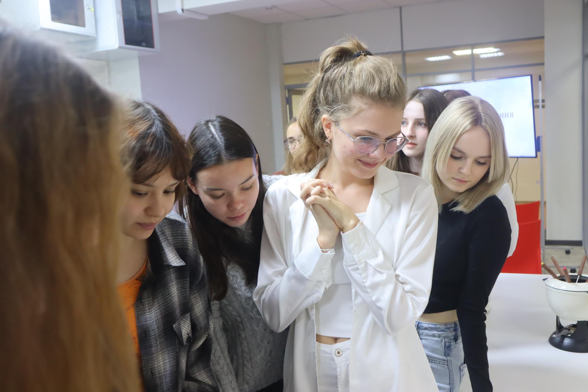 Студенты, мероприятие