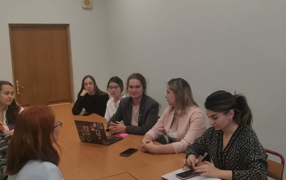 Телемост &laquo;О&nbsp;поступлении в&nbsp;ИИЯ из&nbsp;первых уст&raquo;