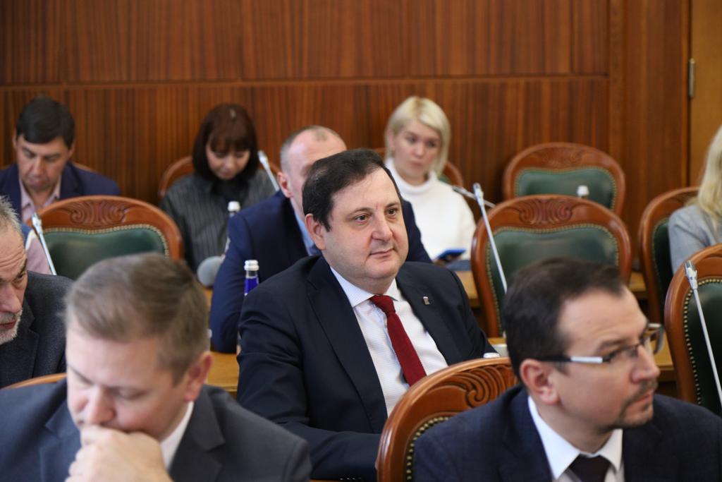 Парламентские слушания