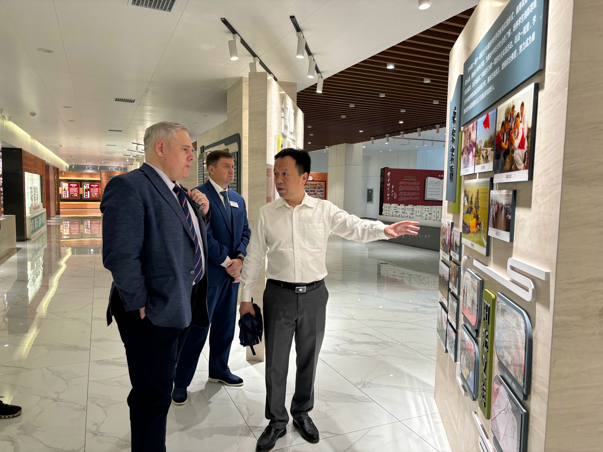 image-03-10-23-01-55-2