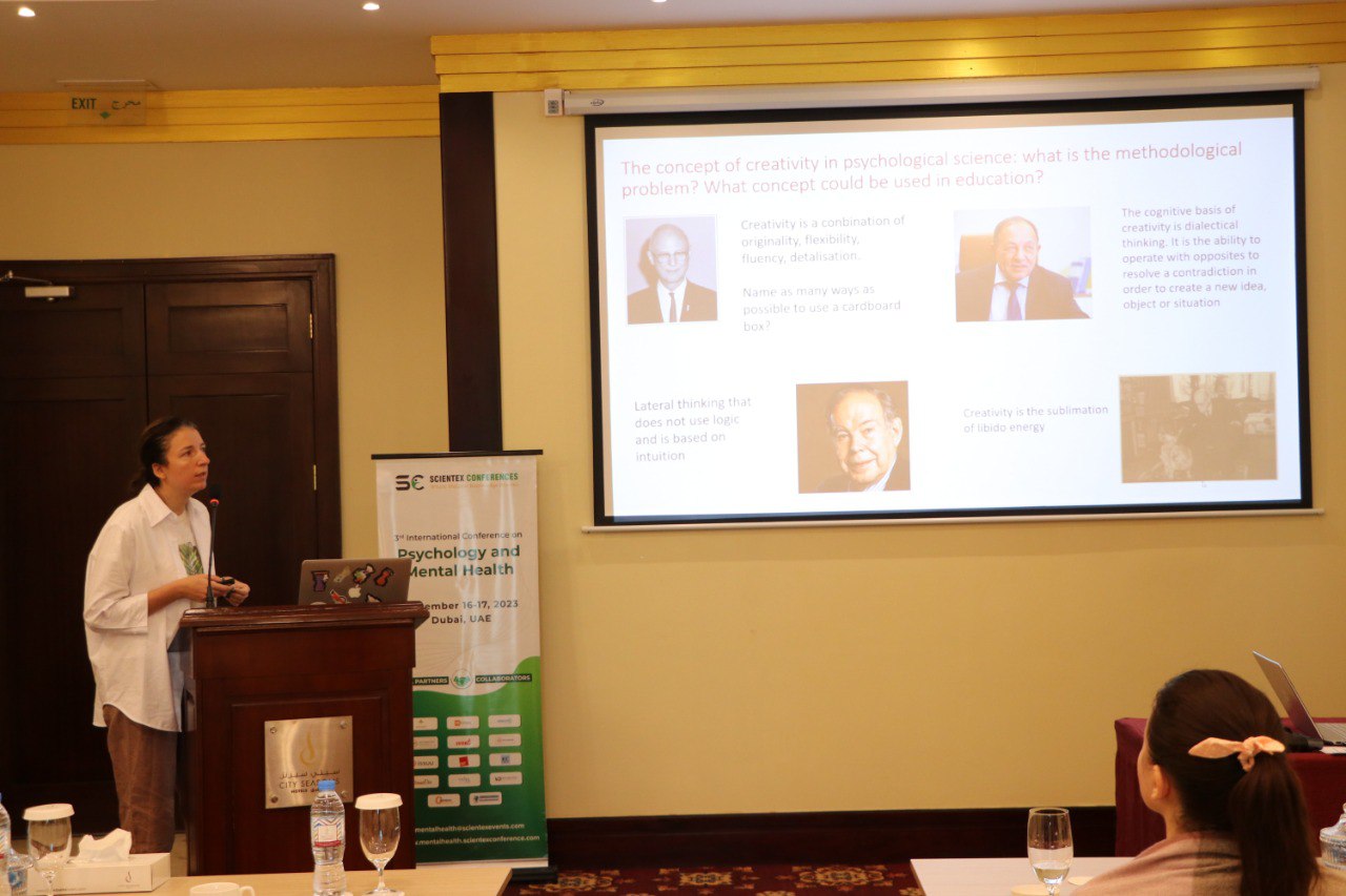 57af6254-efc0-41dd-8c00-d3c0e1d89533