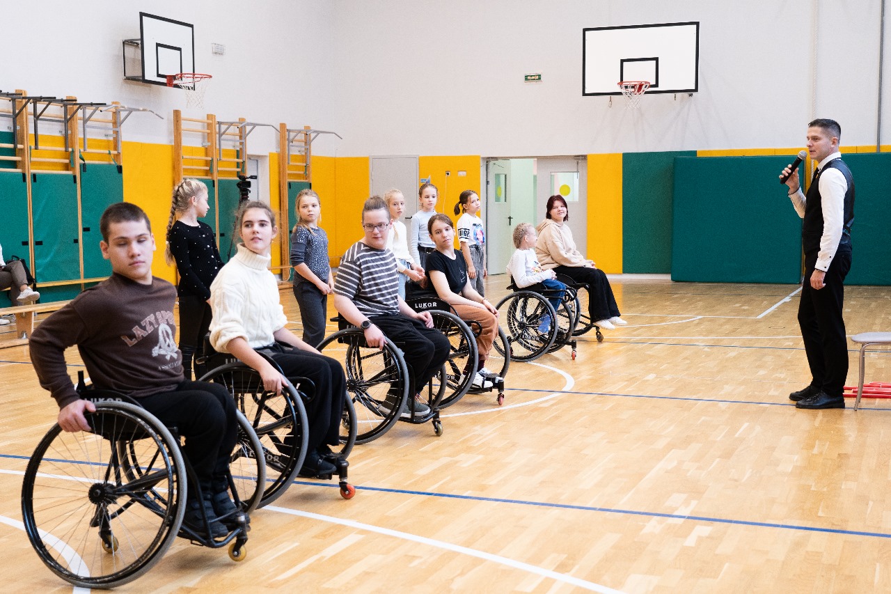 WhatsApp Image 2023-11-09 at 10.42.44