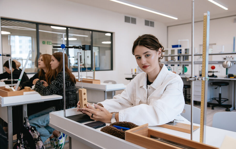 Эксперты рассказали, как в&nbsp;московских школах готовят инженеров и&nbsp;IT-специалистов