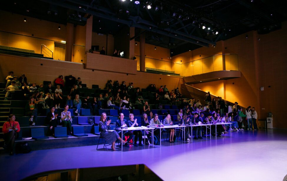 Преподаватель ИИЯ в&nbsp;жюри школьного конкурса