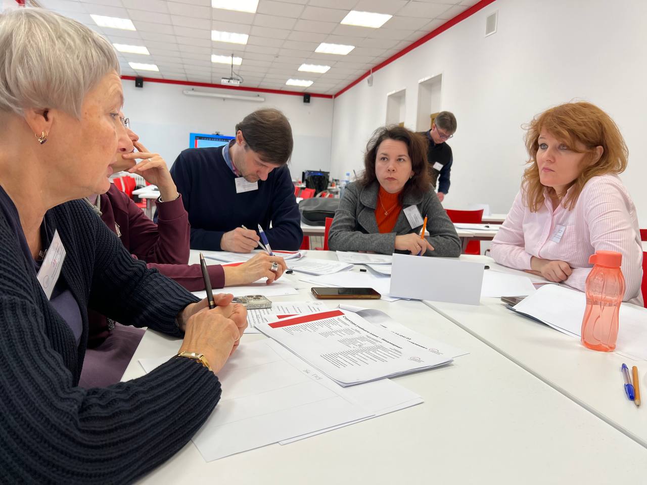 photo_5201685461586794167_y