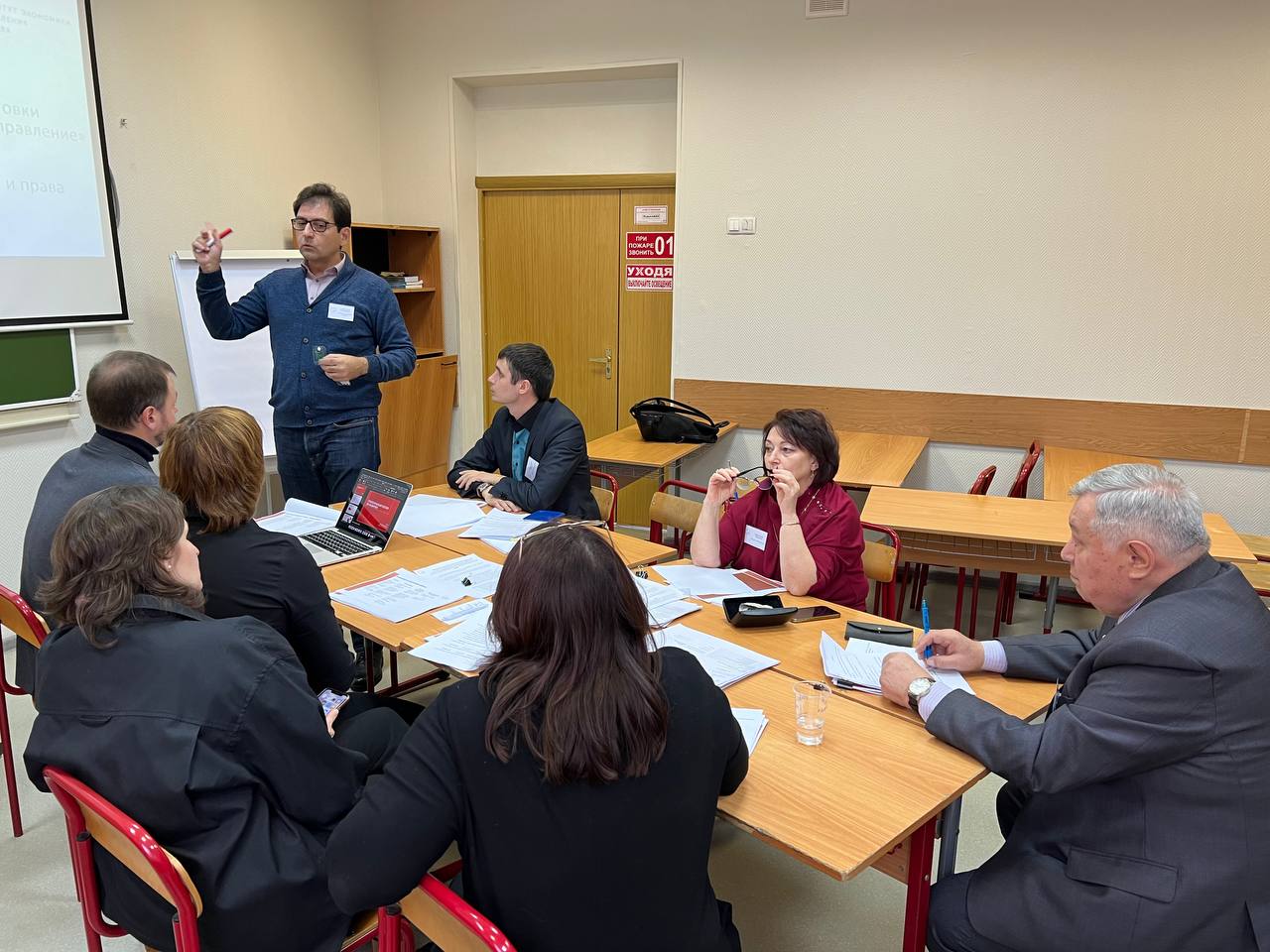 photo_5201685461586794170_y