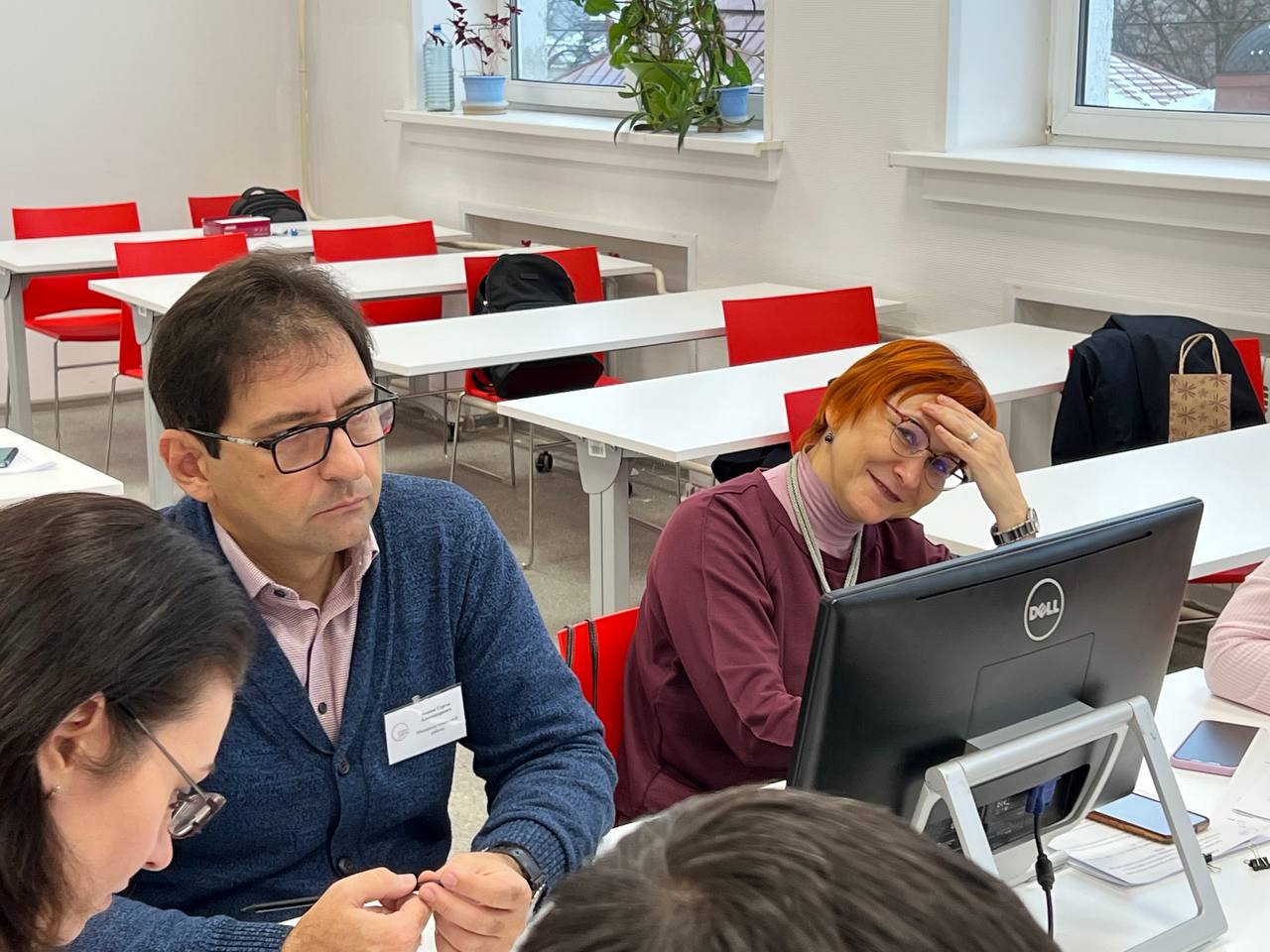 photo_5201685461586794174_y