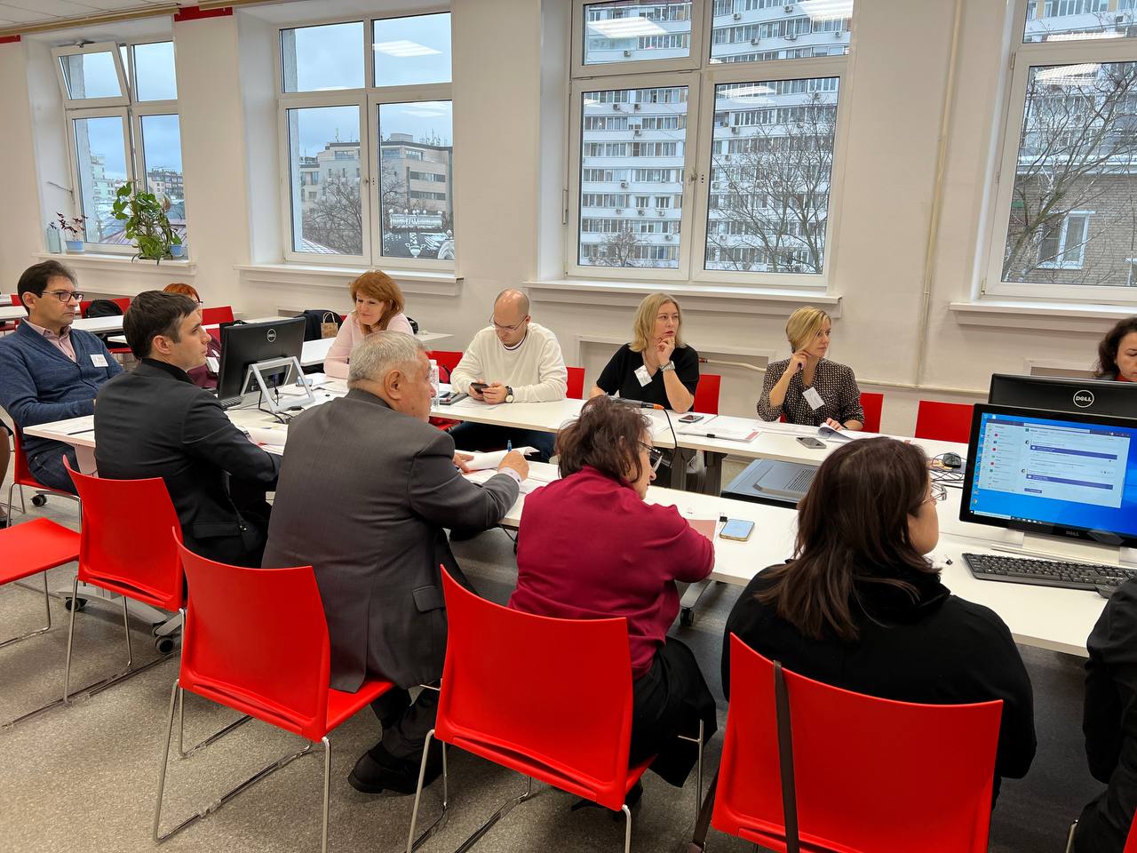 photo_5201685461586794175_y