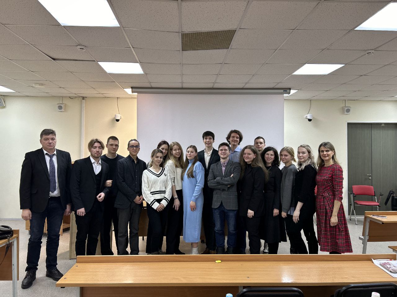 photo_5210942322995483673_y