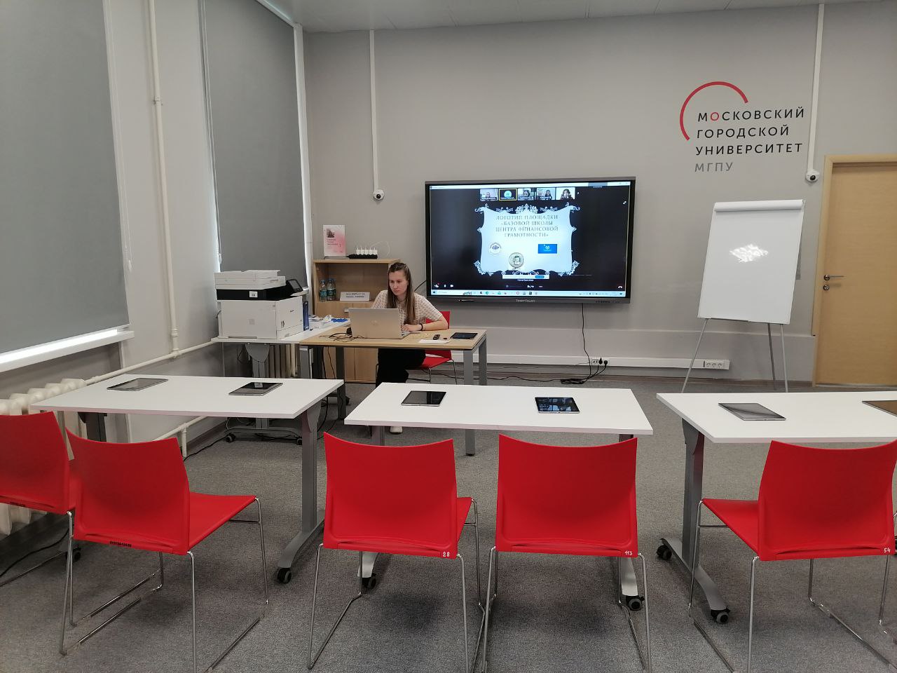 photo_5442882050311968029_y