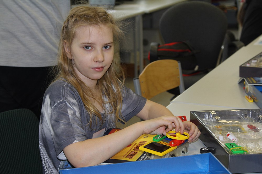 Приглашаем в мир космоса и авиации!