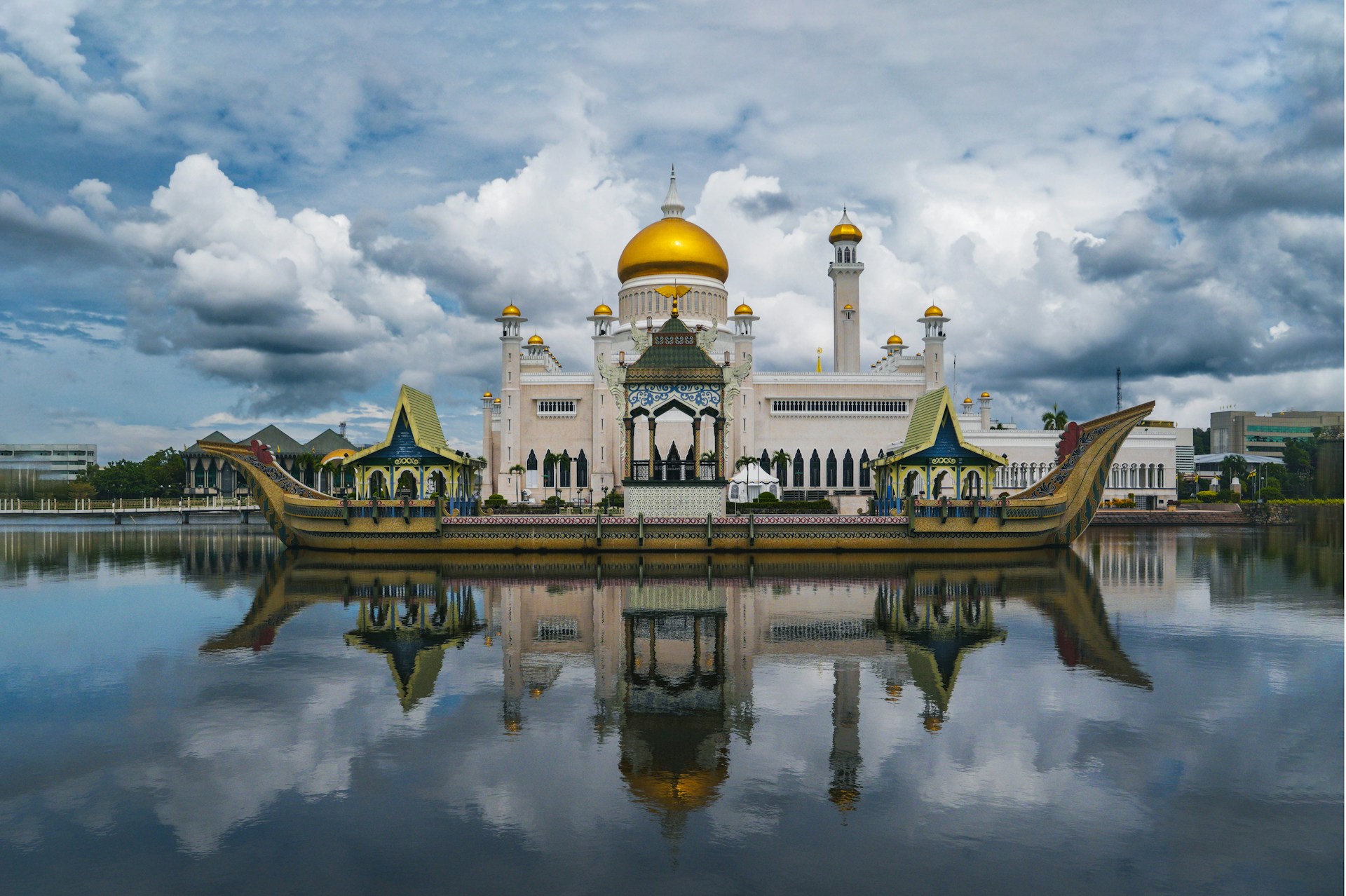 Старт приема заявок на стипендиальную программу Правительства Бруней-Даруссалам