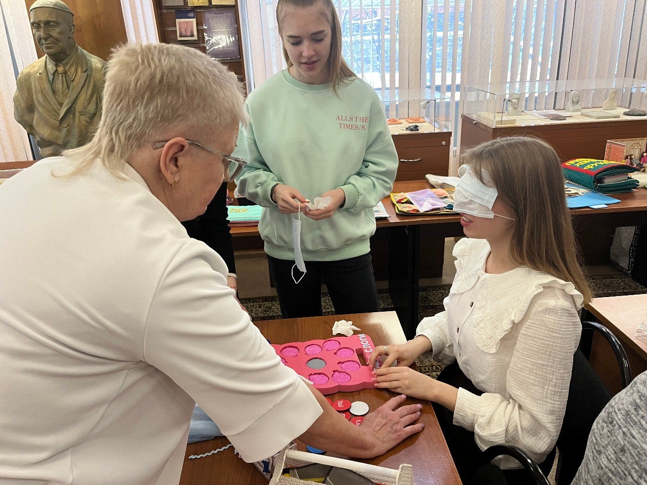 f452df76-2bda-4e05-9447-b0b9bd5f1280_11zon