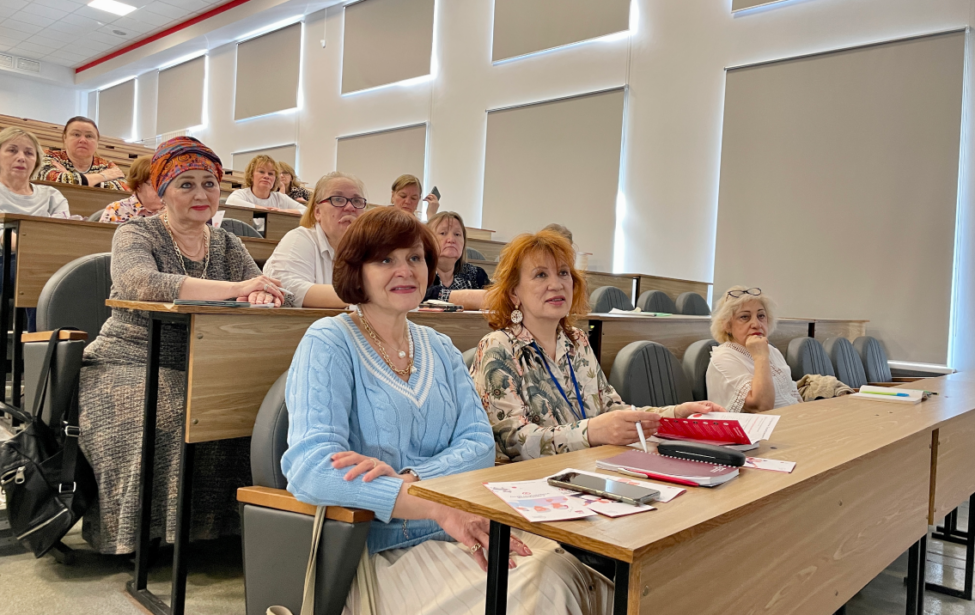 Московский институт психоанализа с&nbsp;МГПУ начали обучение серебряных лидеров