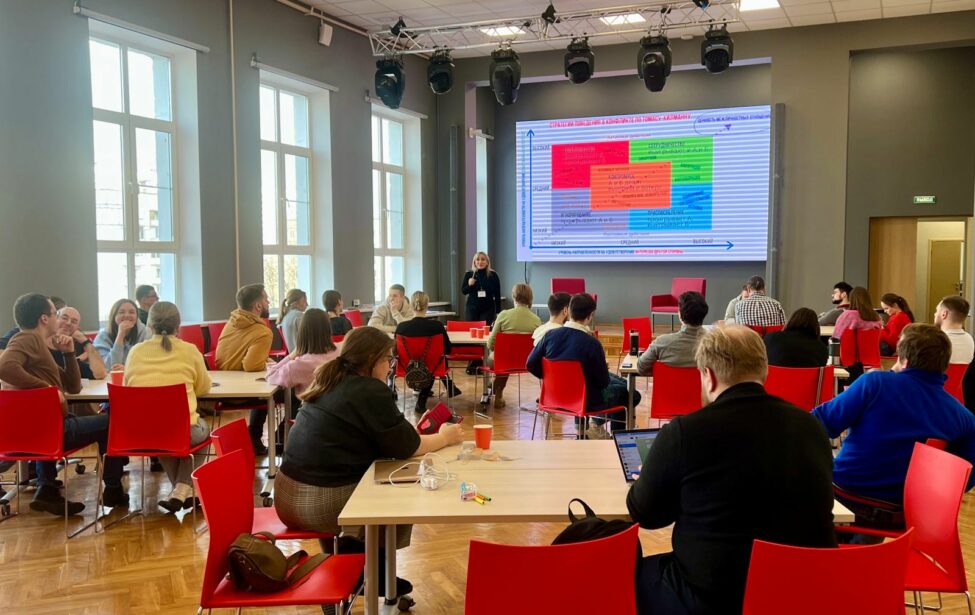 Оценка и&nbsp;развитие компетенций педагогов Хорошевской школы