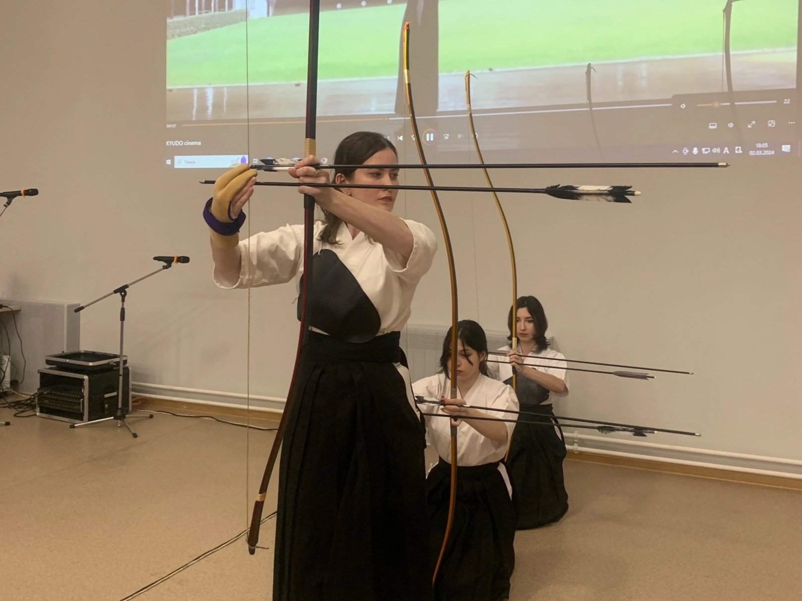 День открытых дверей для родственников студентов в ИИЯ