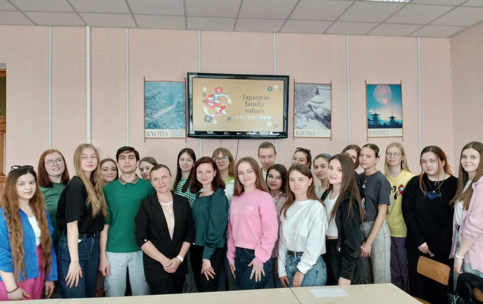 Сотрудничество ИИЯ с Луганским государственным педагогическим университетом