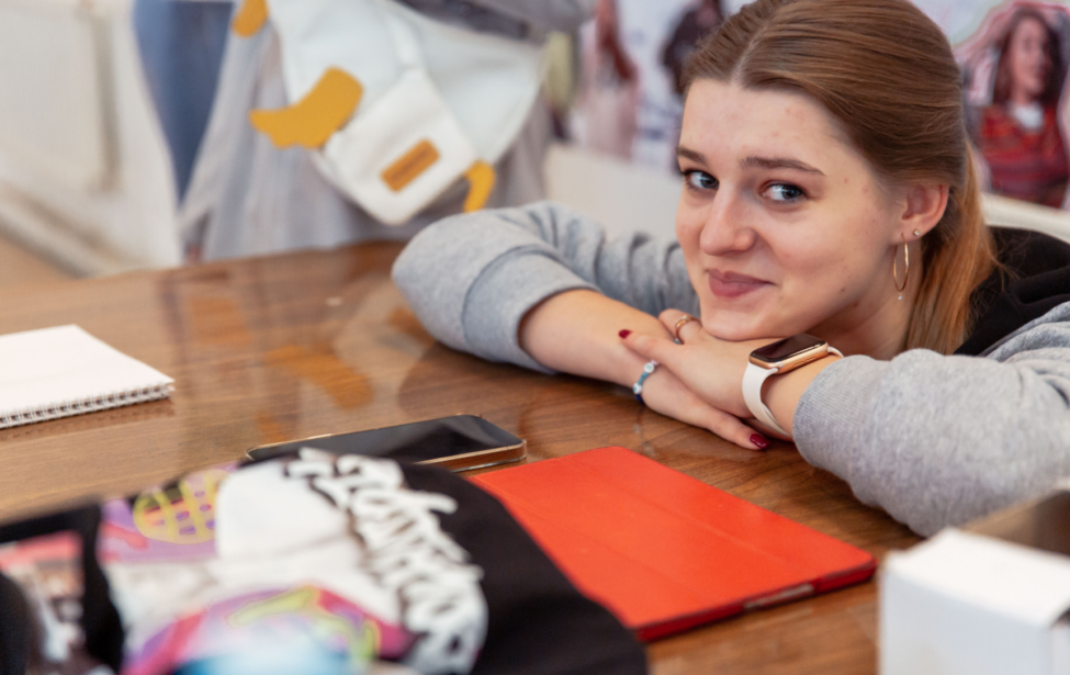 От&nbsp;короткой и&nbsp;простой до&nbsp;загадочной и&nbsp;тайной: педагогическая сказка как зеркало образования