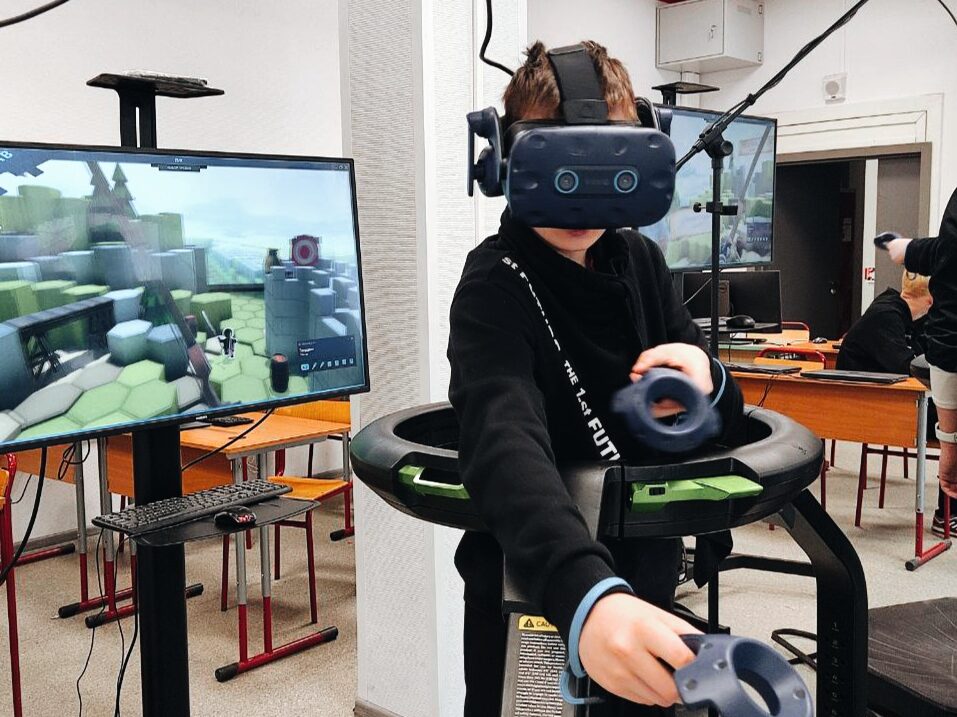 Экскурсия в лабораторию виртуальной реальности