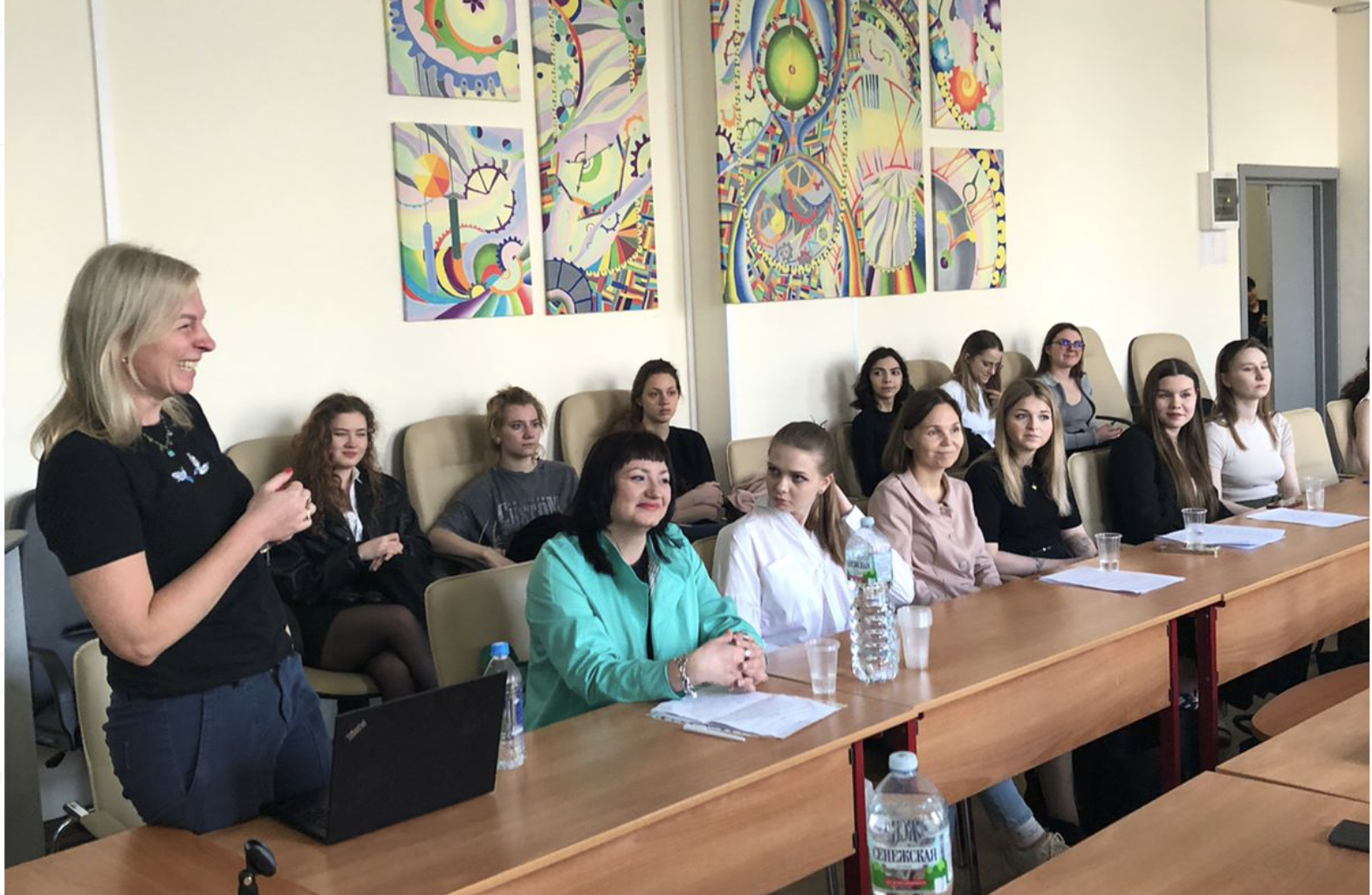 Снимок экрана 2024-04-14 в 23.31.07