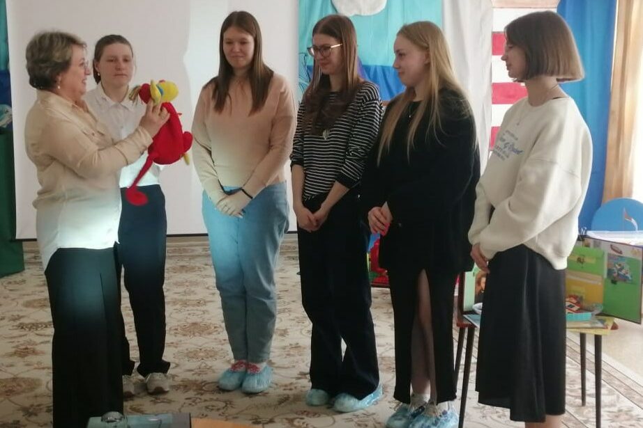 Навстречу друг другу