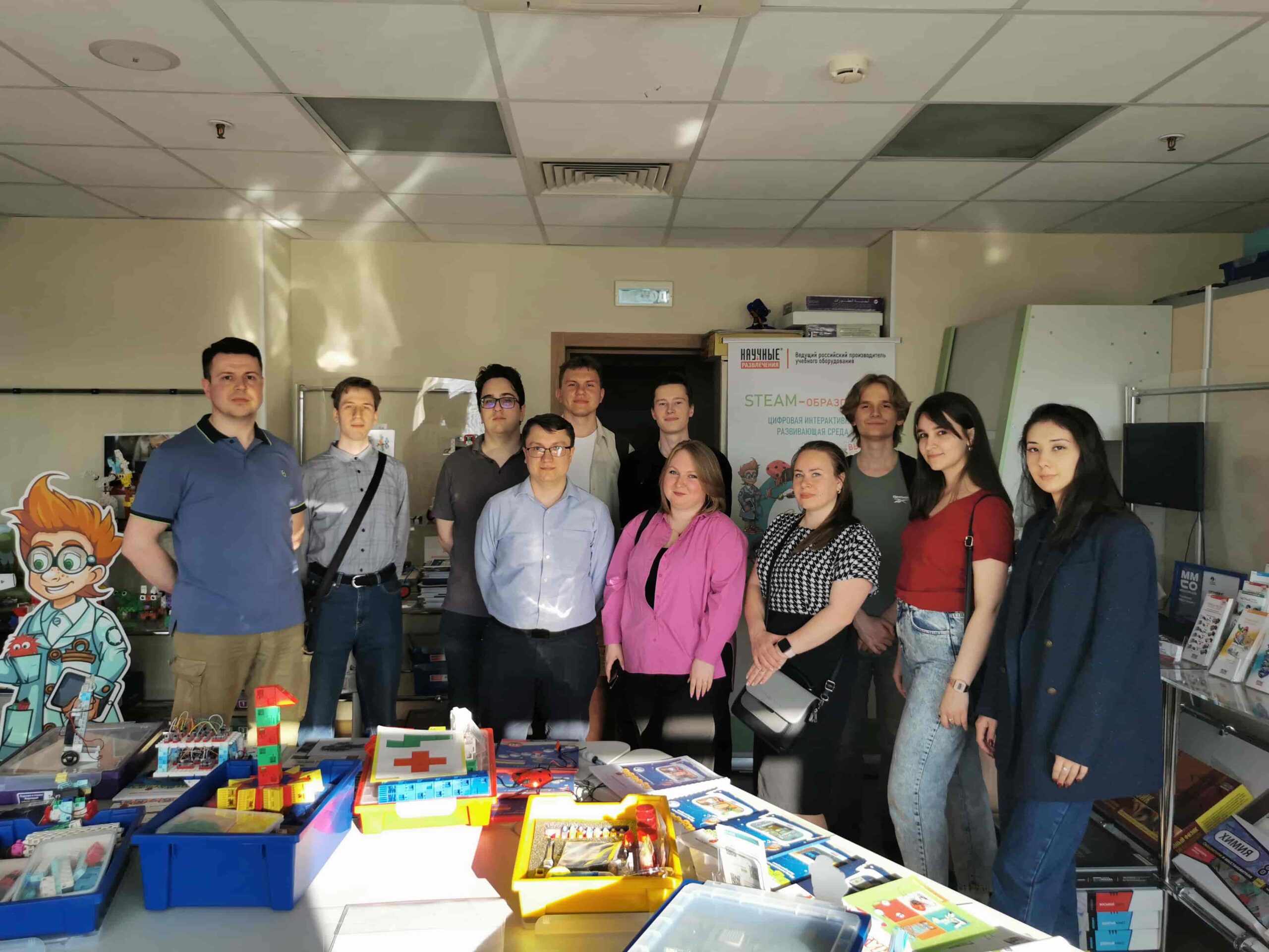 Студенты ИЦО познакомились с&nbsp;ресурсной базой компании &laquo;Научные развлечения&raquo;