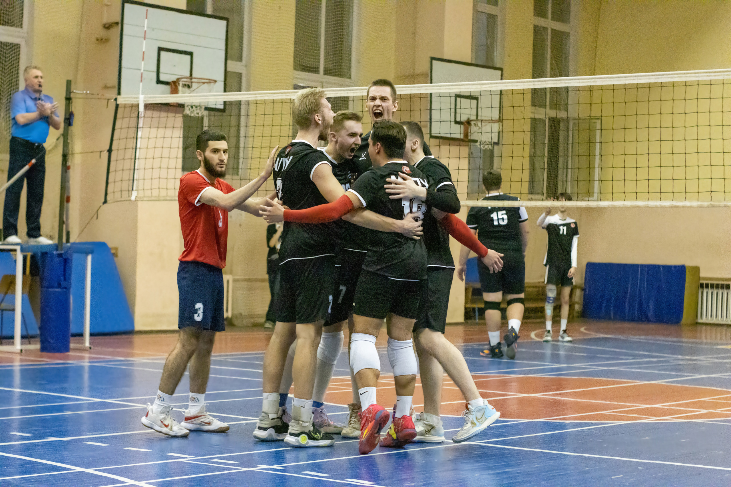 Мужская волейбольная команда МГПУ выиграла турнир МССИ