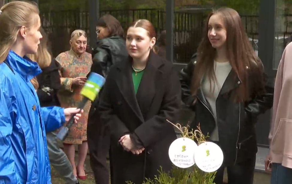 Сад памяти в ИППО: студенты высадили деревья в честь ветеранов