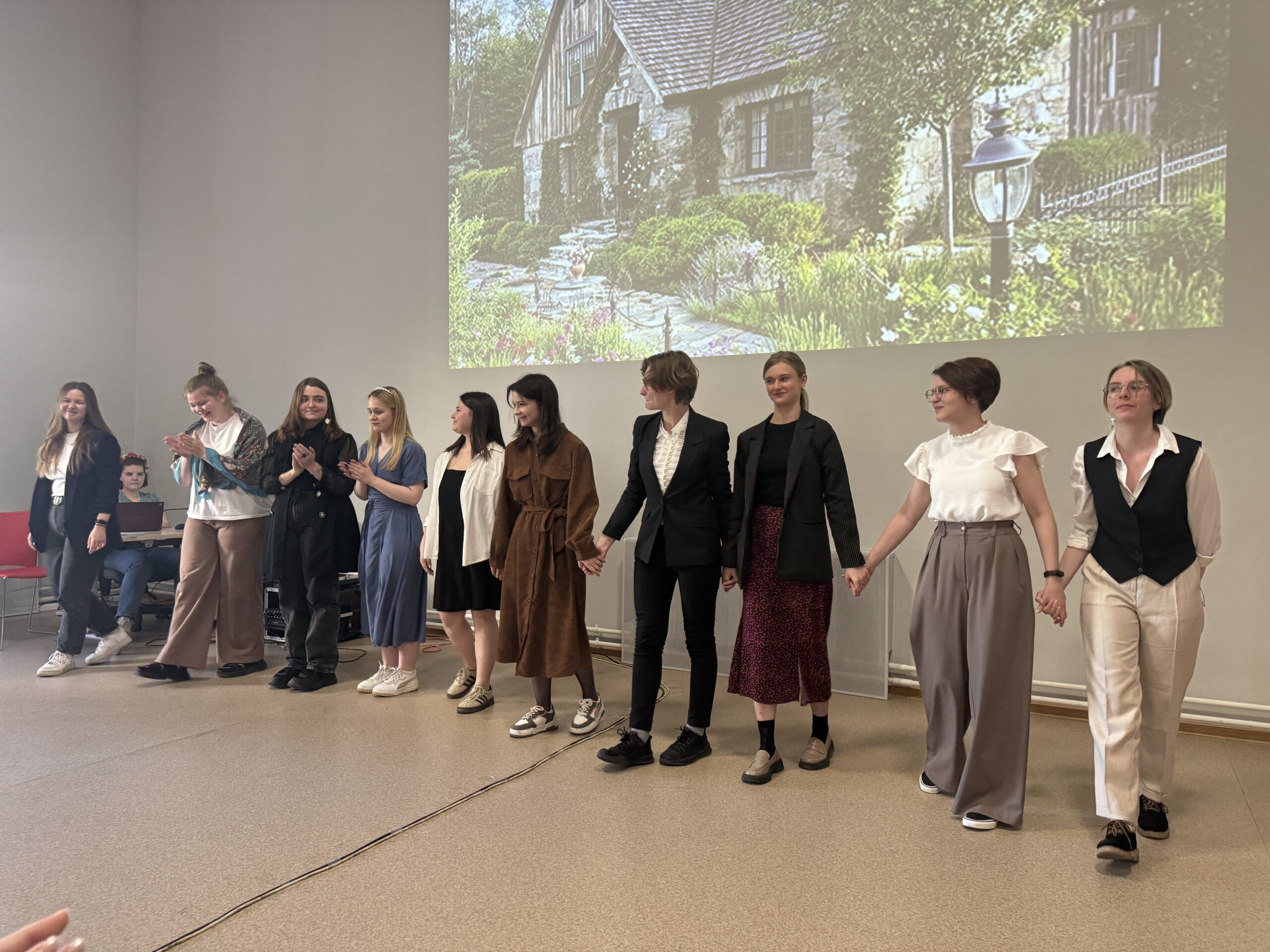 Творческий вечер «Образ семьи в англоязычной литературе и кинематографе»