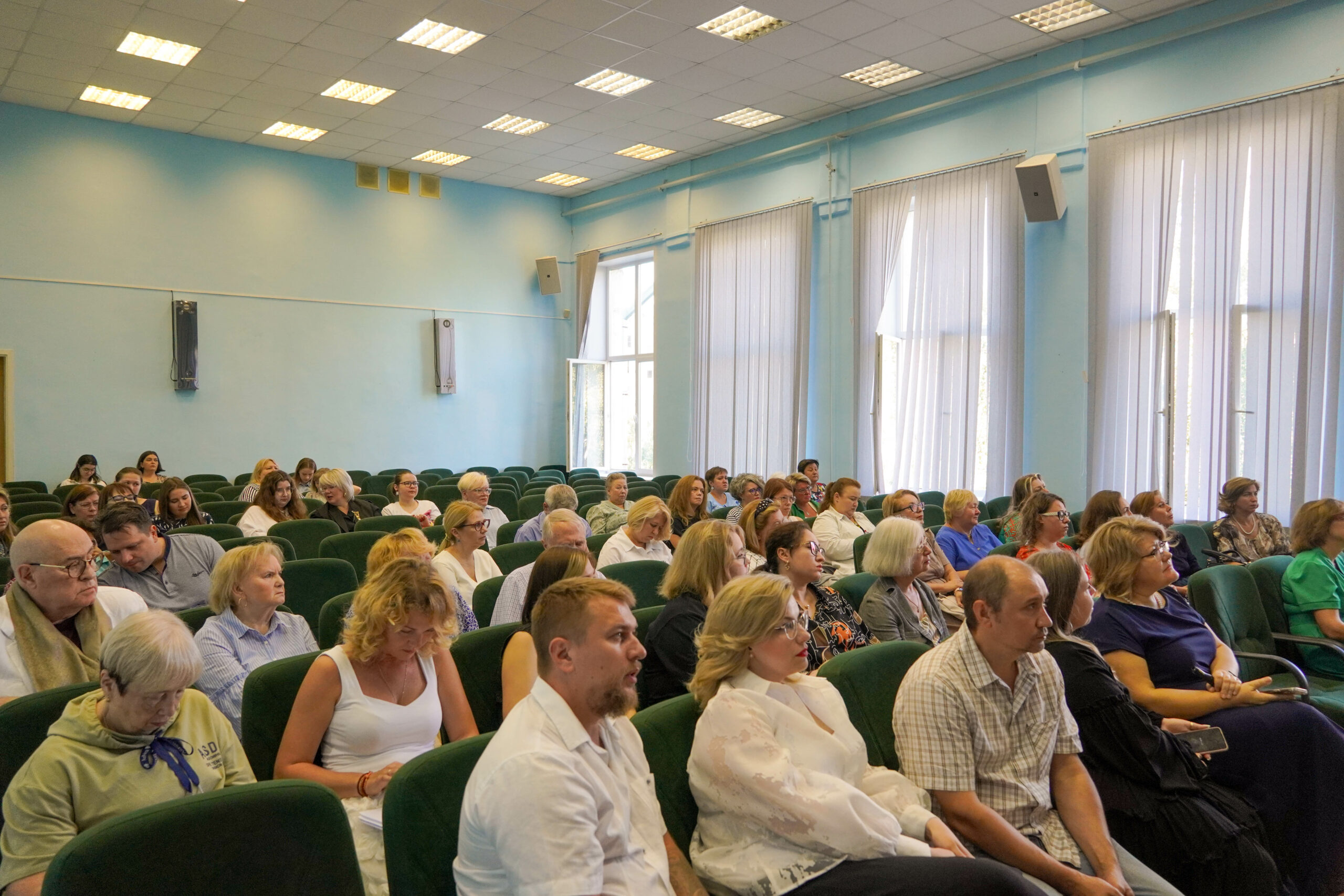 Иссоп мгпу панферова. Мгпу институт специального образования и психологии москва. Мгпу институт психологии социологии и социальных отношений. Мгппу сретенка. День коррекционного педагога.