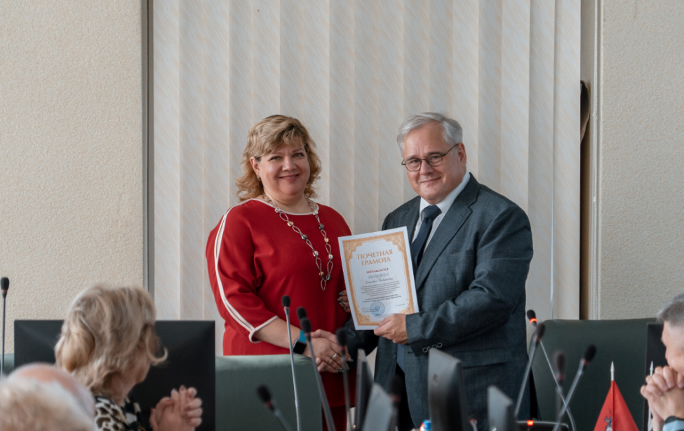 Наталию Шевелеву наградили Почетной грамотой за&nbsp;заслуги в&nbsp;сфере образования и&nbsp;многолетний добросовестный труд